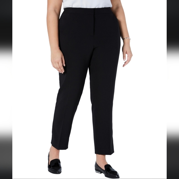 Vince Camuto Pants - NWT Vince Camuto Solid Casual Trousers Size 18 / W18